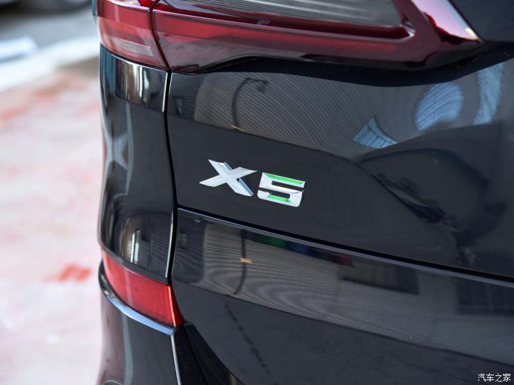 宝马(进口) 宝马X5(进口) 2022款 xDrive40i 尊享型 M运动套装