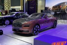 2023上海车展探馆:劳斯莱斯闪灵实车-透彻科技
