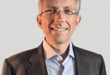 法拉利首款纯电动车将会在2025年发布-透彻科技