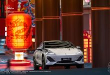 深蓝SL03王者荣耀李白联名车衣官图发布-透彻科技