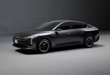 大溜背轿跑造型 全新起亚K4官图发布-透彻科技