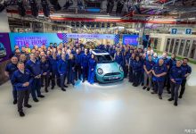 全新MINI COOPER在英国牛津工厂下线-透彻科技