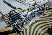 接替W12 宾利推全新高性能V8插混系统-透彻科技