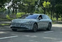 享界旅行版车型谍照 纯电/增程 尺寸不小 今年秋季发布-透彻科技